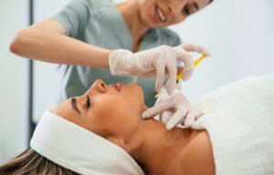 a rejuvenating shot woman face getting facial car 2026 01 08 23 29 11 utc Mezoterapi Nedir? Daha Canlı, Parlak ve Sağlıklı Bir Cilt İçin Etkili Bir Destek